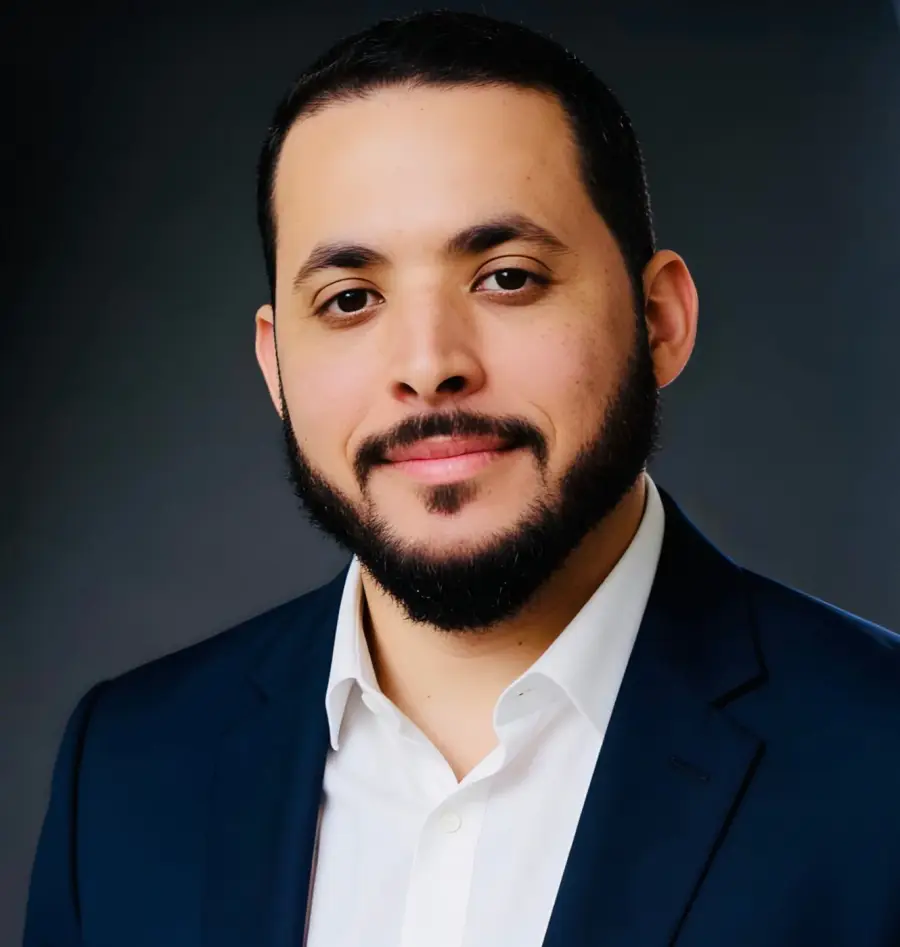 Retrato de Ibson Junior, executivo de conteúdo, liderança e comunicação